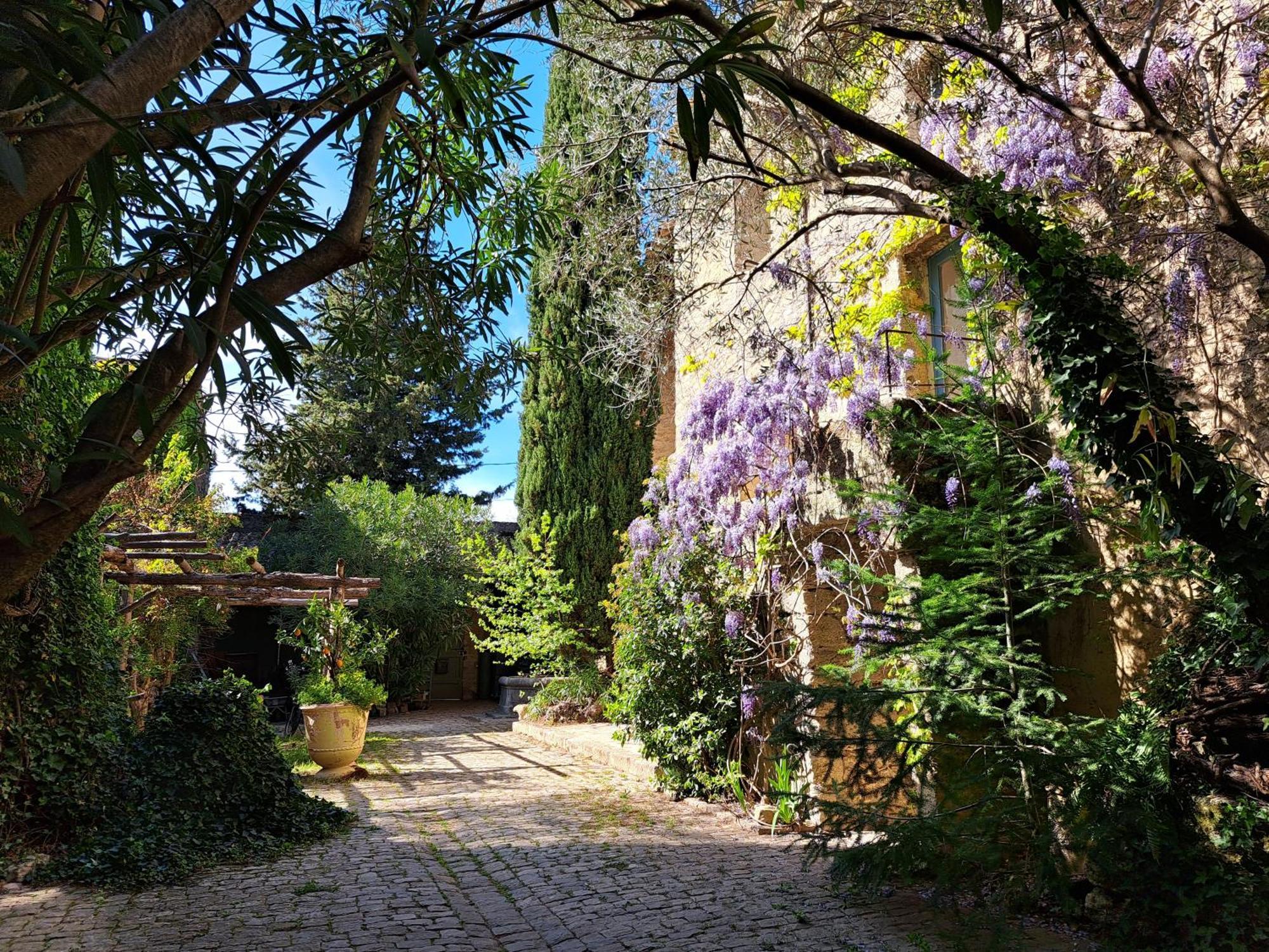 Le Mas Du Lac Uzès Exteriér fotografie